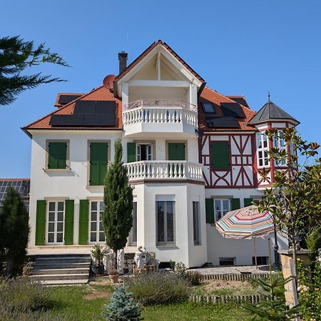 Villa Scheckenbach ゾンマーアッハ エクステリア 写真